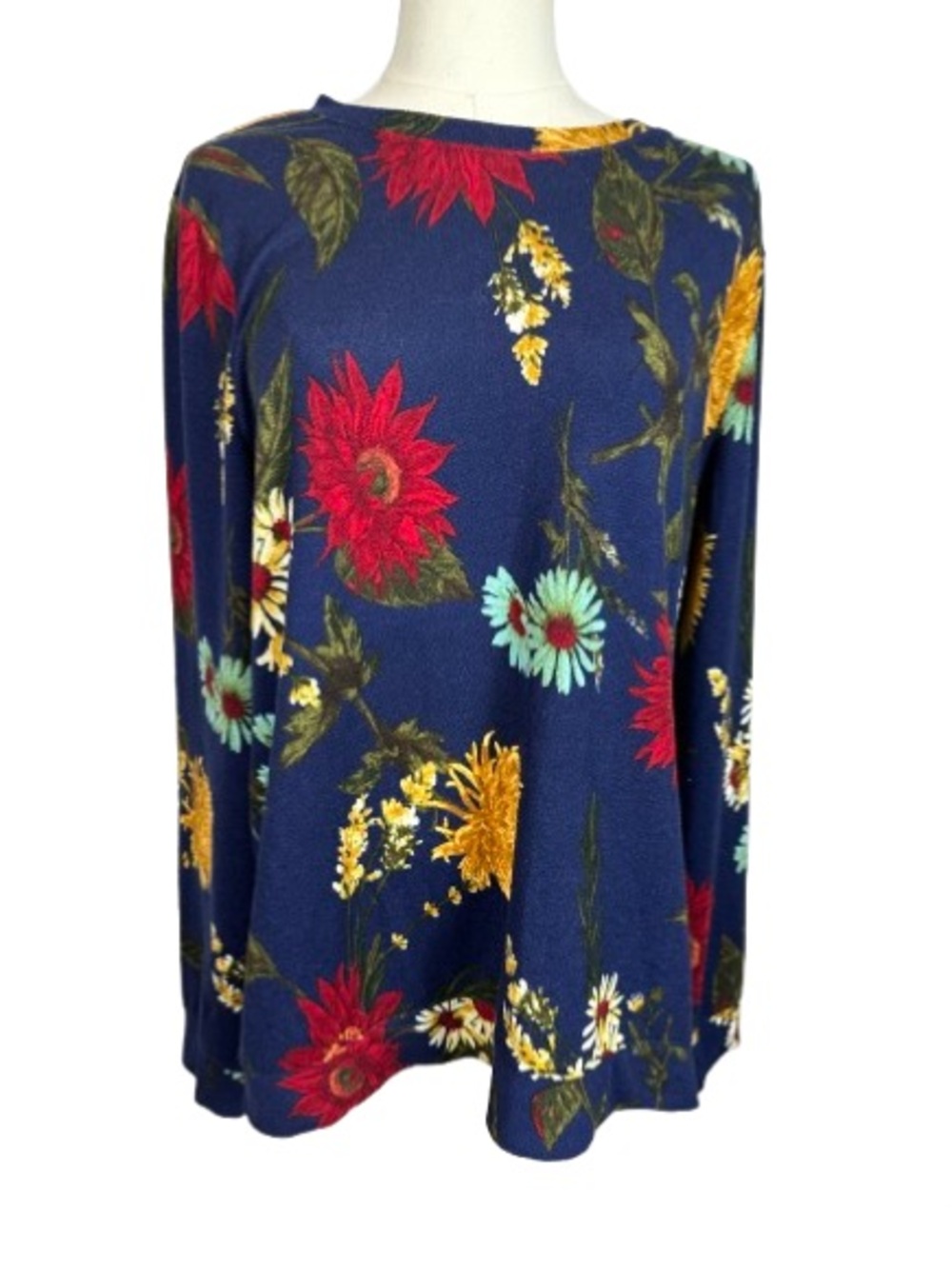 d&co. Denim + Company Navy Graphic Top
